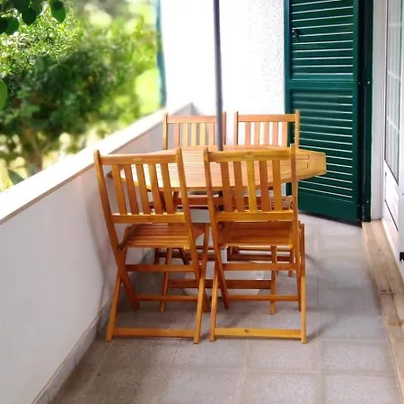 Casa Rua Dos Loureiros