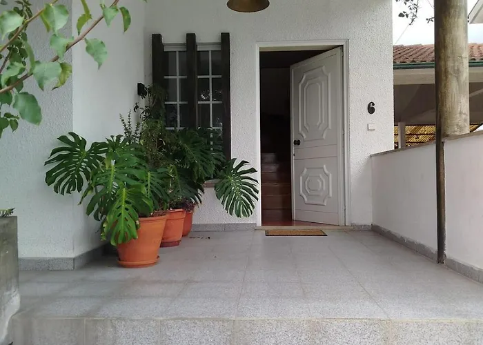 Casa Rua Dos Loureiros *