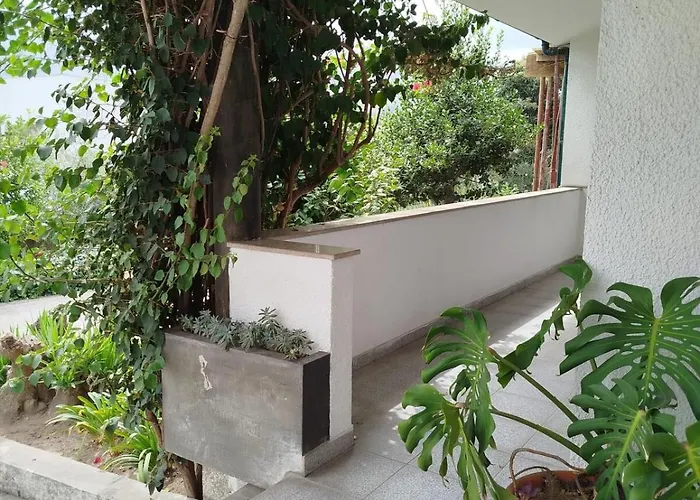 Casa Rua Dos Loureiros بيت للعطل *